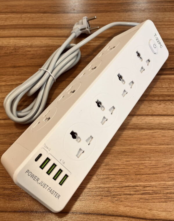 چندراهی برق و شارژر USB مدل T-22 با پورت‌های متنوع