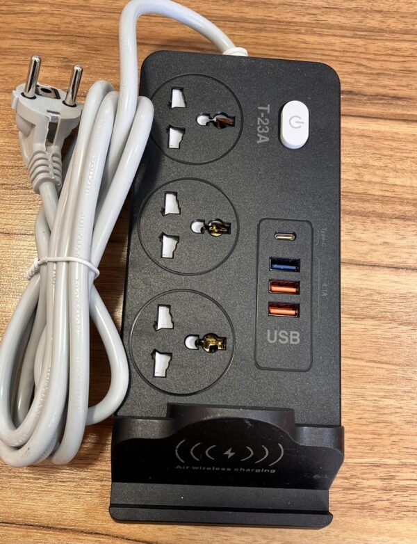 تصویر سه راهی برق مدل T-23 با شارژر وایرلس و ۴ پورت USB و Type-C